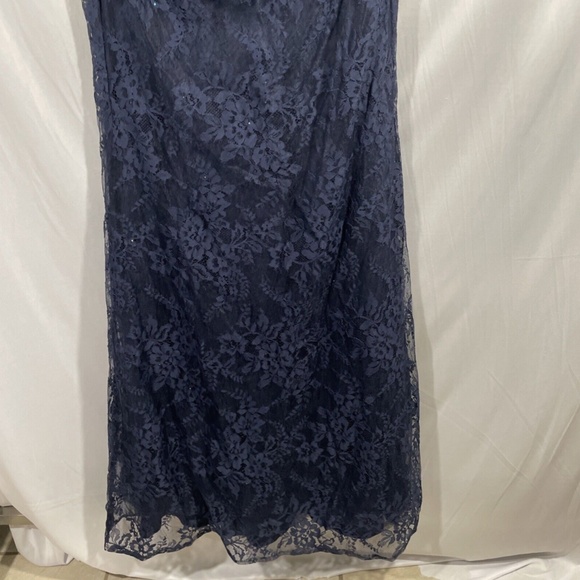 NEW La Femme [ 8 ] Portrait Neck Sparkle Lace Gown‎ in Navy Blue - Picture 9 of 12